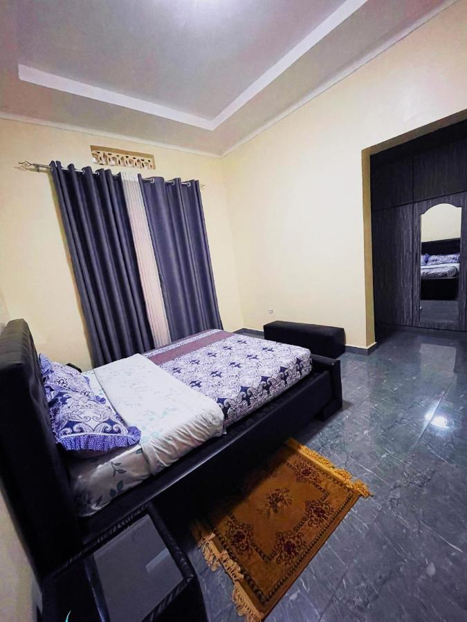 Zeo Airbnb - Cheap Apartment In Kigali Exterior foto